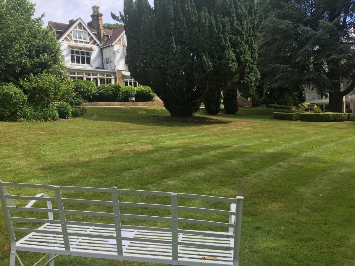 Rowhill Grange Hotel&Utopia Spa Dartford Esterno foto
